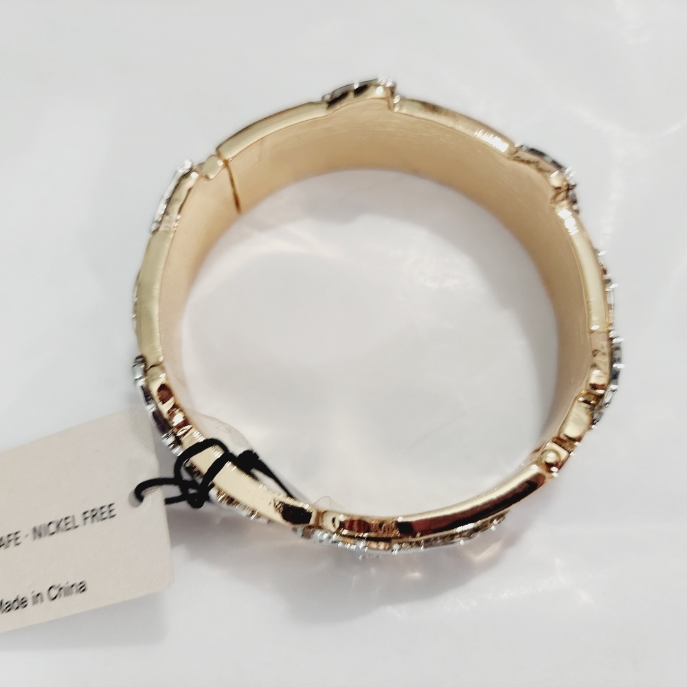 NWT Piper K Silver And Gold Bangle Bracelet With Horses - Picture 8 of 8